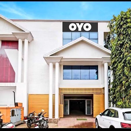 Oyo 26866 メガ リゾート Jorhāt エクステリア 写真